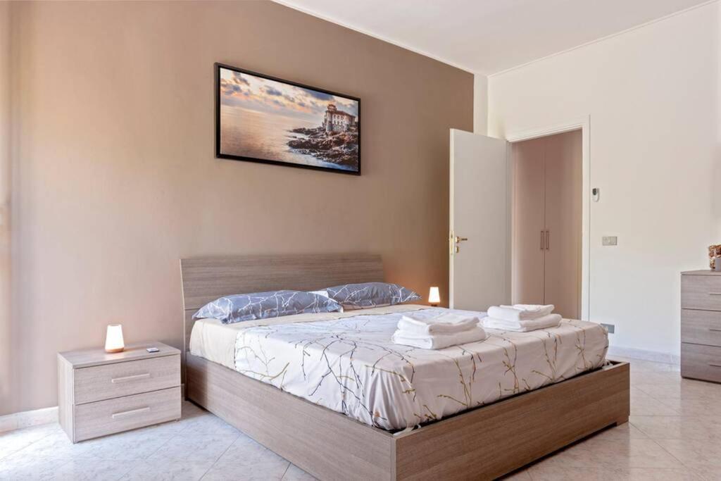 Free Parking Appartamento 5 Stelle Elegante Con Suite Livorno Exterior photo